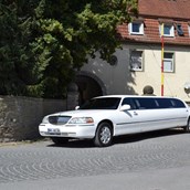 Hochzeitsauto - Luxus Lincoln Town Car Stretchlimousine