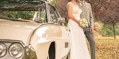 Hochzeitsauto-Vermietung - Farbe: Weiß - Ford Thunderbird 1963