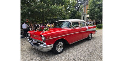 Hochzeitsauto-Vermietung - Farbe: Rot - PLZ 2735 (Schweiz) - Chevrolet Bel Air 1957