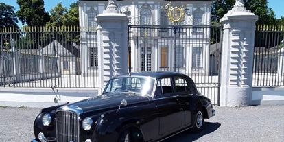 Hochzeitsauto-Vermietung - Farbe: Grau - PLZ 51109 (Deutschland) - Bentley S1