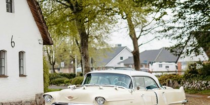 Hochzeitsauto-Vermietung - Versicherung: Vollkasko - Almdorf (Kreis Nordfriesland) - Cadillac Sedan DeVille 1956