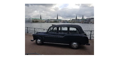 Hochzeitsauto-Vermietung - Marke: Austin - PLZ 20459 (Deutschland) - London Taxi an der Alster - London Taxi Oldtimer