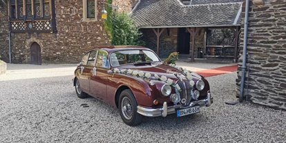 Hochzeitsauto-Vermietung - Farbe: Rot - Königswinter - Jaguar MK 2 - Hochzeitsfahrten Bonn