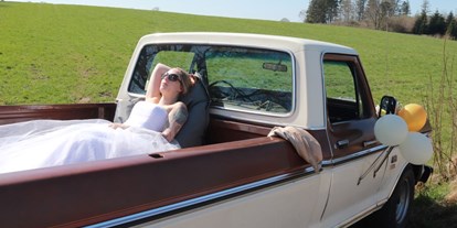 Hochzeitsauto-Vermietung - Farbe: Braun - Ford F-250 Pickup