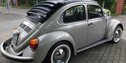 Hochzeitsauto-Vermietung - Marke: Volkswagen - VW Käfer Hochzeitsautovermietung mit Chauffeur Leipzig und Umgebung