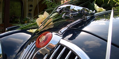 Hochzeitsauto-Vermietung - Marke: Jaguar - PLZ 71067 (Deutschland) - Elegante Limousine