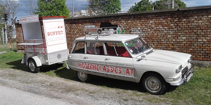 Hochzeitsauto-Vermietung - Farbe: Weiß - Wien Simmering - Unser mobiler Imbisswagen  - Lincoln Continental