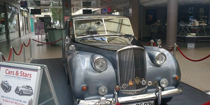 Hochzeitsauto-Vermietung - Art des Fahrzeugs: Oldtimer - PLZ 22391 (Deutschland) - Bentley 1959, silber-schwarz