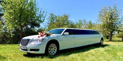 Hochzeitsauto-Vermietung - Marke: Chrysler - Großbeeren - weiße CHRYSLER 300 c Stretchlimousine