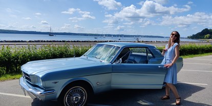Hochzeitsauto-Vermietung - Farbe: Blau - Ford Mustang 1965
