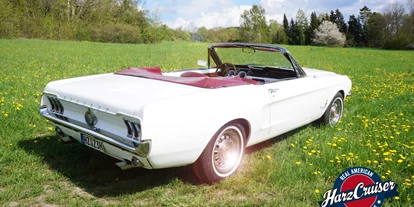 Hochzeitsauto-Vermietung - Farbe: Weiß - Quedlinburg - 1967er Mustang Cabrio