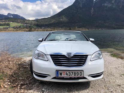 Hochzeitsauto-Vermietung - Farbe: Weiß - Österreich - Lancia Flavia Cabrio weiss