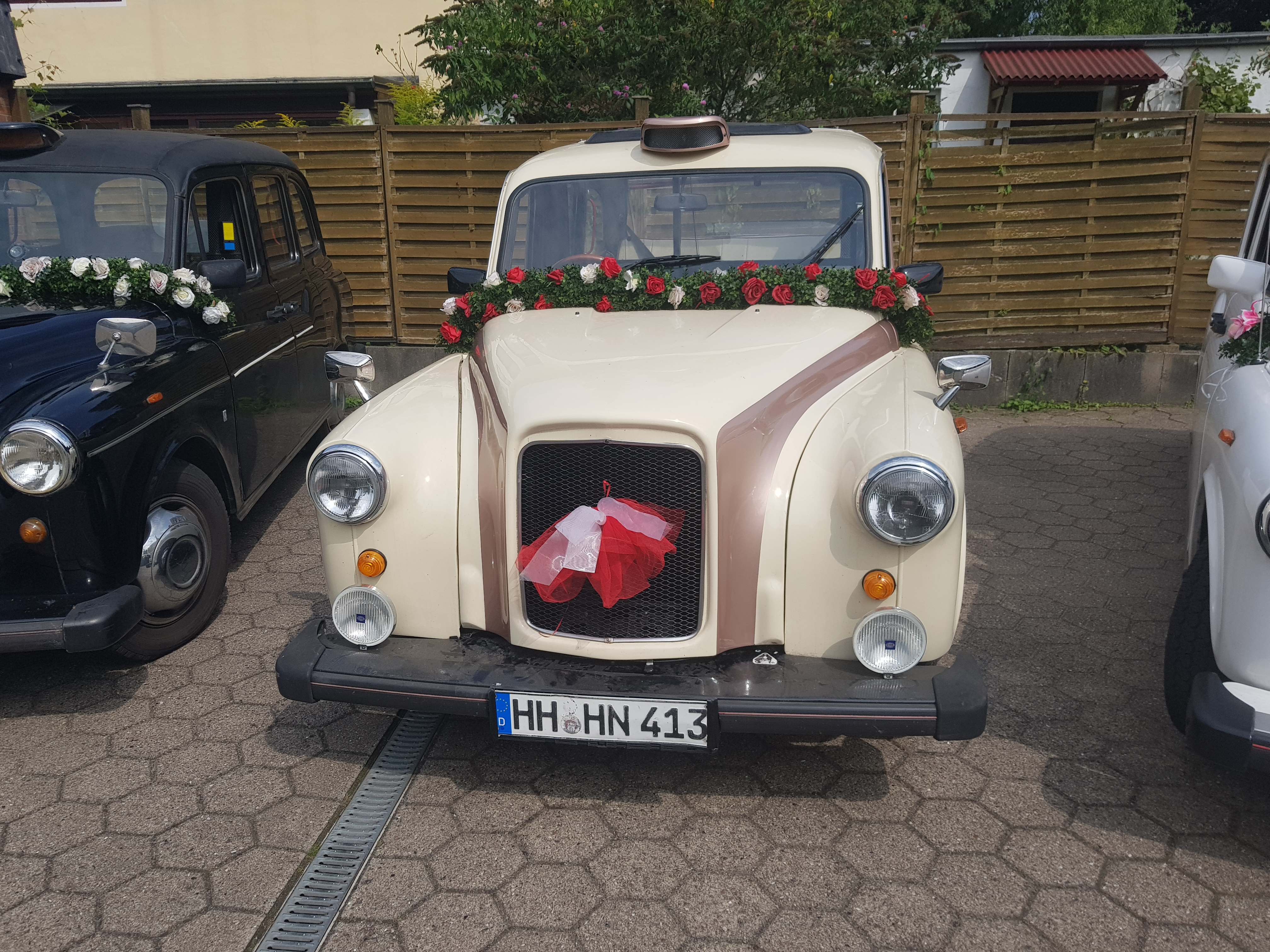 Hochzeitsauto-Vermietung - PLZ 22417 (Deutschland) - Oldtimer Cabrio