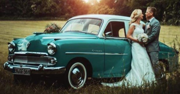Hochzeitsauto: Für den schönen Tag im Leben ❤️ - Vauxhall Cresta E  von 1955 Oldtimer-hochzeitsfahrten-nrw.de
