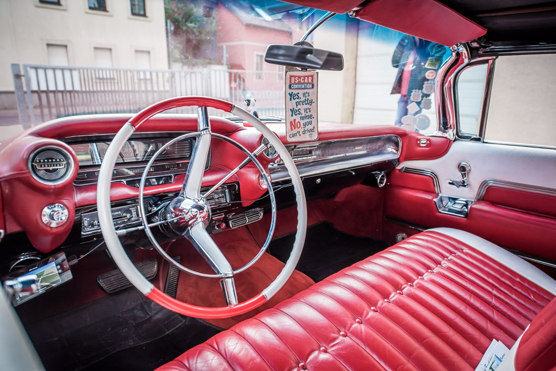 Hochzeitsauto: #CadillacChristine innen
Photo by Ingo Severin YOURFOTO-GROSSENHAIN - Cadillac Series 62 Convertible 1959