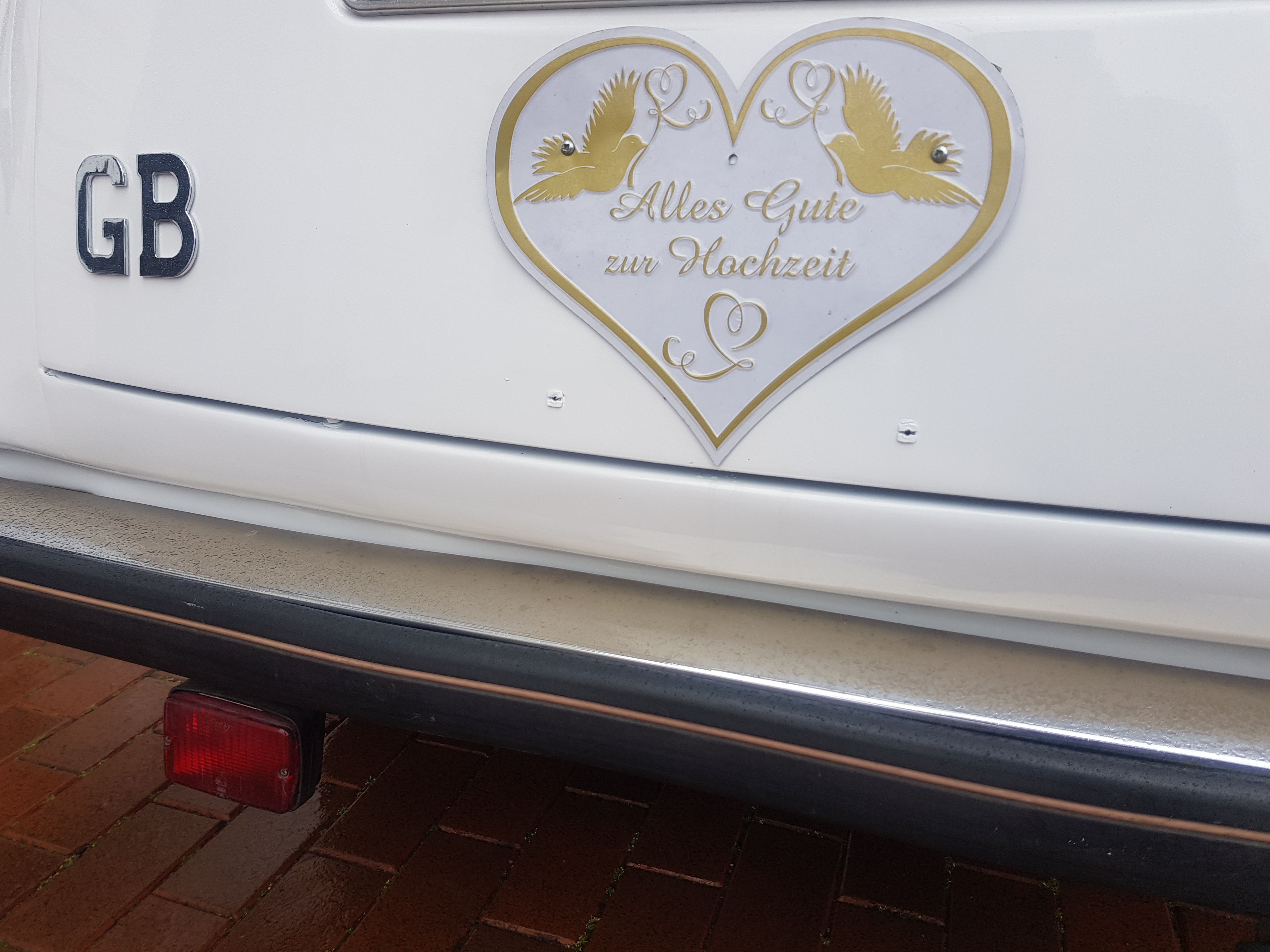 Hochzeitsauto: London Taxi in schneeweiss