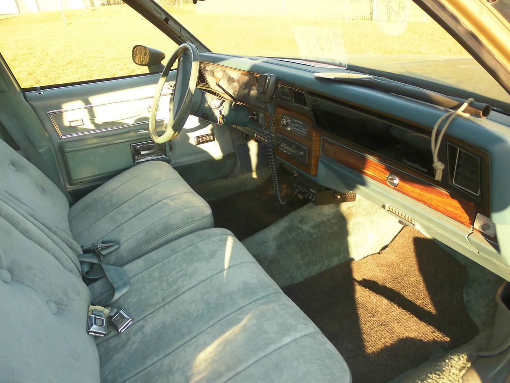 Hochzeitsauto: Chevy Caprice Military Police Car von bluesmobile4you - Chevy Caprice  Military Police Car von bluesmobile4you