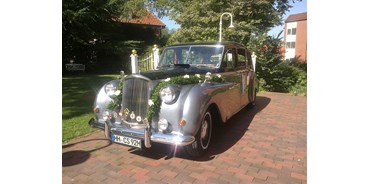 Hochzeitsauto-Vermietung - Art des Fahrzeugs: Oberklasse-Wagen - Hamburg-Umland - Bentley 1959, silber-schwarz