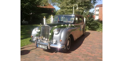 Hochzeitsauto-Vermietung - Marke: Bentley - Hamburg-Stadt (Hamburg, Freie und Hansestadt) - Bentley 1959, silber-schwarz