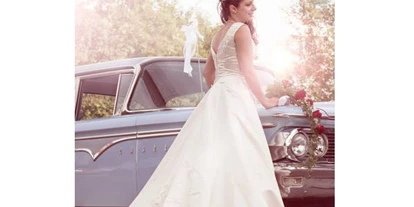Hochzeitsauto-Vermietung - Chauffeur: nur mit Chauffeur - Gelsenkirchen - Hochzeitsauto / Classiccar