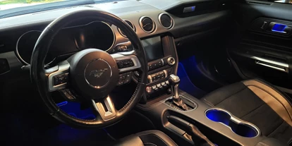 Hochzeitsauto-Vermietung - Einzugsgebiet: national - Wien-Stadt - Ford Mustang GT5.0 Cabrio - Ford Mustang GT5.0 Cabrio von Autovermietung Ing. Alfred Schoenwetter