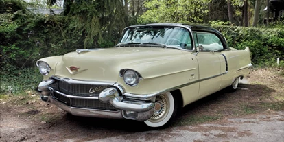 Hochzeitsauto-Vermietung - Shuttle Service - Berlin-Stadt Tempelhof - Cadillac von Classic 55