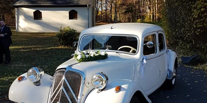 Hochzeitsauto-Vermietung - Chauffeur: nur mit Chauffeur - Gelsenkirchen - Citroen 11 CV weiß von Hollywood Limousinen-Service