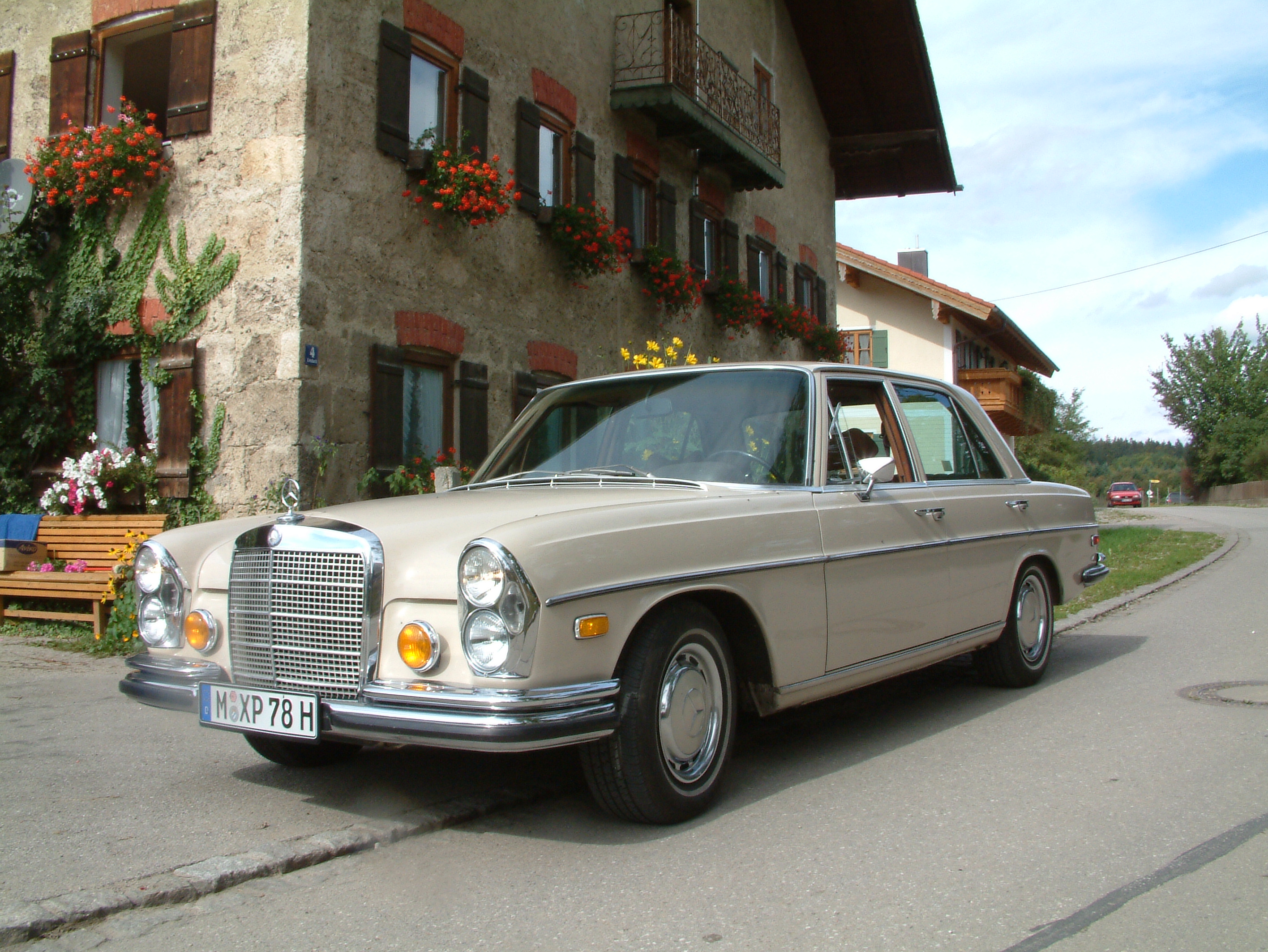 Autos Fur Die Hochzeit Mit Art Des Fahrzeugs Oberklasse Wagen In