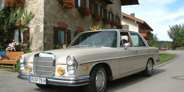 Hochzeitsauto-Vermietung - Art des Fahrzeugs: Oberklasse-Wagen - Bayern - Mercedes Benz 280 SE 4.5 von Classic Roadster München