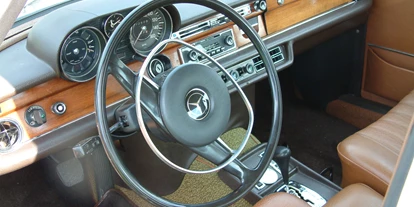 Hochzeitsauto-Vermietung - Art des Fahrzeugs: Oberklasse-Wagen - PLZ 82194 (Deutschland) - Mercedes Benz 280 SE 4.5 von Classic Roadster München