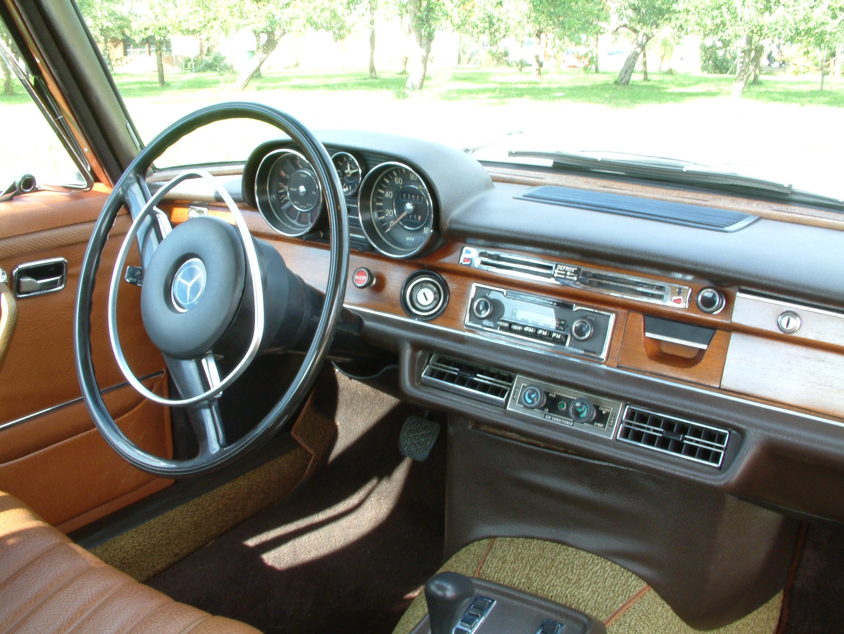 Hochzeitsauto: Mercedes Benz 280 SE 4.5 von Classic Roadster München