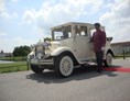 Hochzeitsauto: Oldtimer "Imperial "  als Cabrio