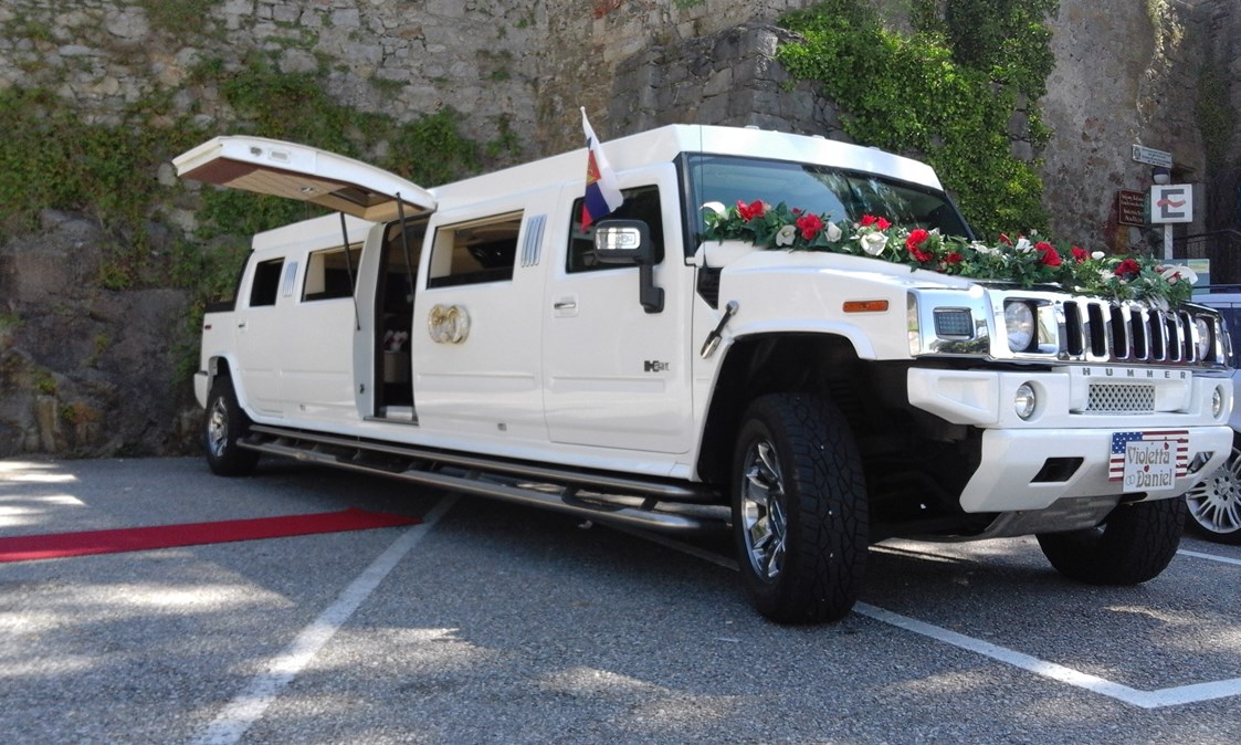 Vip Hummer 2 Stretchlimousine In Weiss Mieten Hochzeitsauto In Bayern