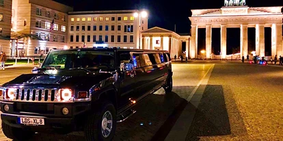 Hochzeitsauto-Vermietung - Shuttle Service - Berlin-Stadt Tempelhof - schwarze Hummer-Stretchlimousine
