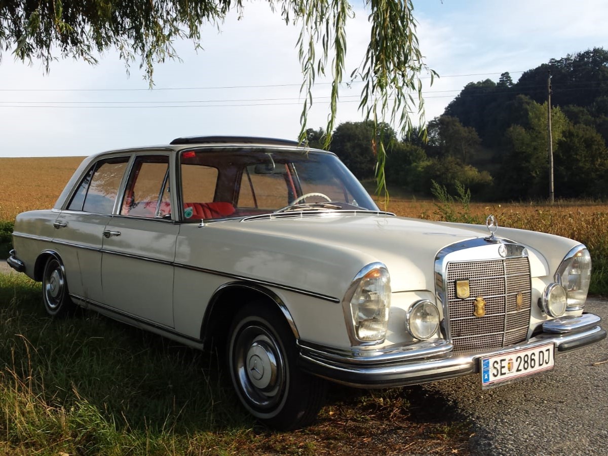 Hochzeitsauto-Vermietung - Art des Fahrzeugs: Oberklasse-Wagen - Österreich - MarryMercedes