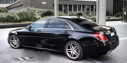 Hochzeitsauto-Vermietung - Chauffeur: nur mit Chauffeur - Gelsenkirchen - Mercedes Benz S350 L vom Chauffeurservice-Dortmund Seitenansicht und Hinten - Mercedes Benz S-Klasse S350 L