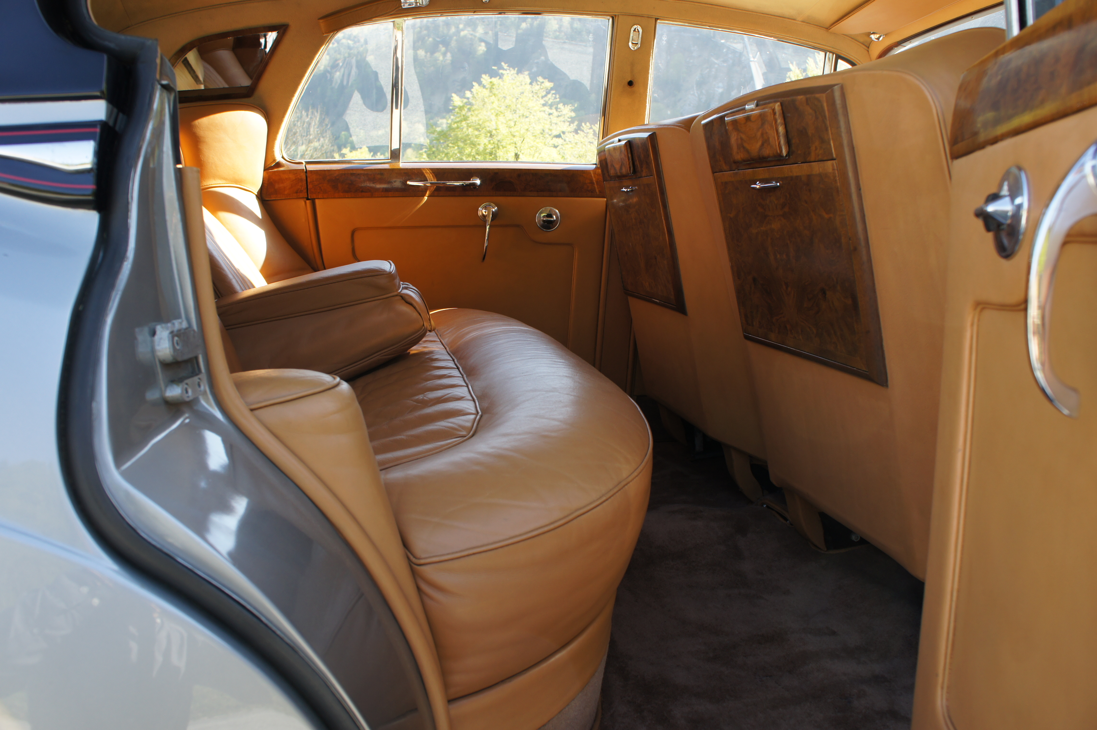 Hochzeitsauto-Vermietung - Marke: Rolls Royce - Salzburg-Stadt (Salzburg) - Rolls Royce Silver Cloud II