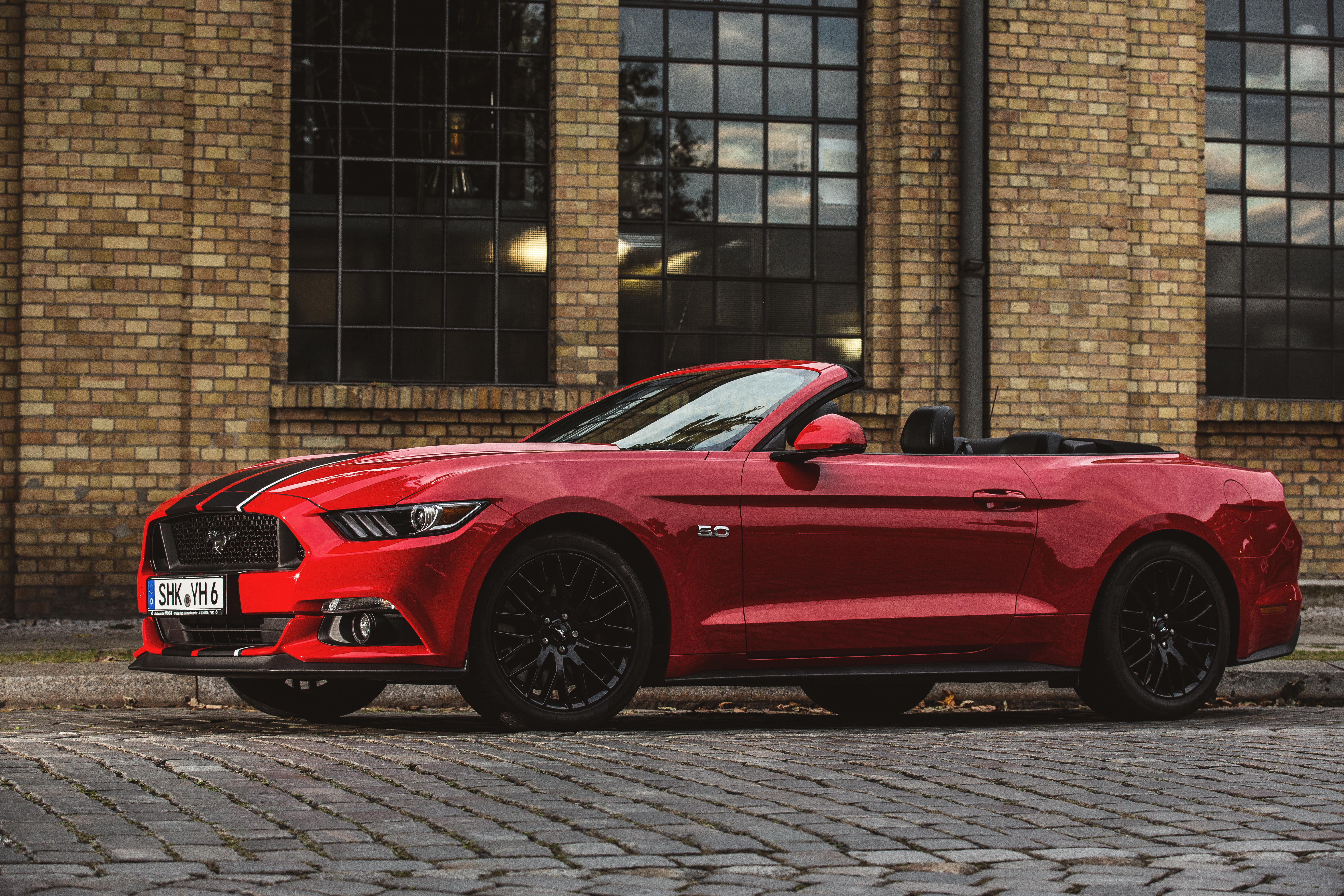 Hochzeitsauto-Vermietung - Einzugsgebiet: regional - Thüringen Nord - yellowhummer - Ford Mustang GT V8