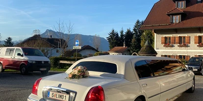 Hochzeitsauto-Vermietung - Versicherung: Vollkasko - Eugendorf - Lincoln Town Car von Amadeus Limousines