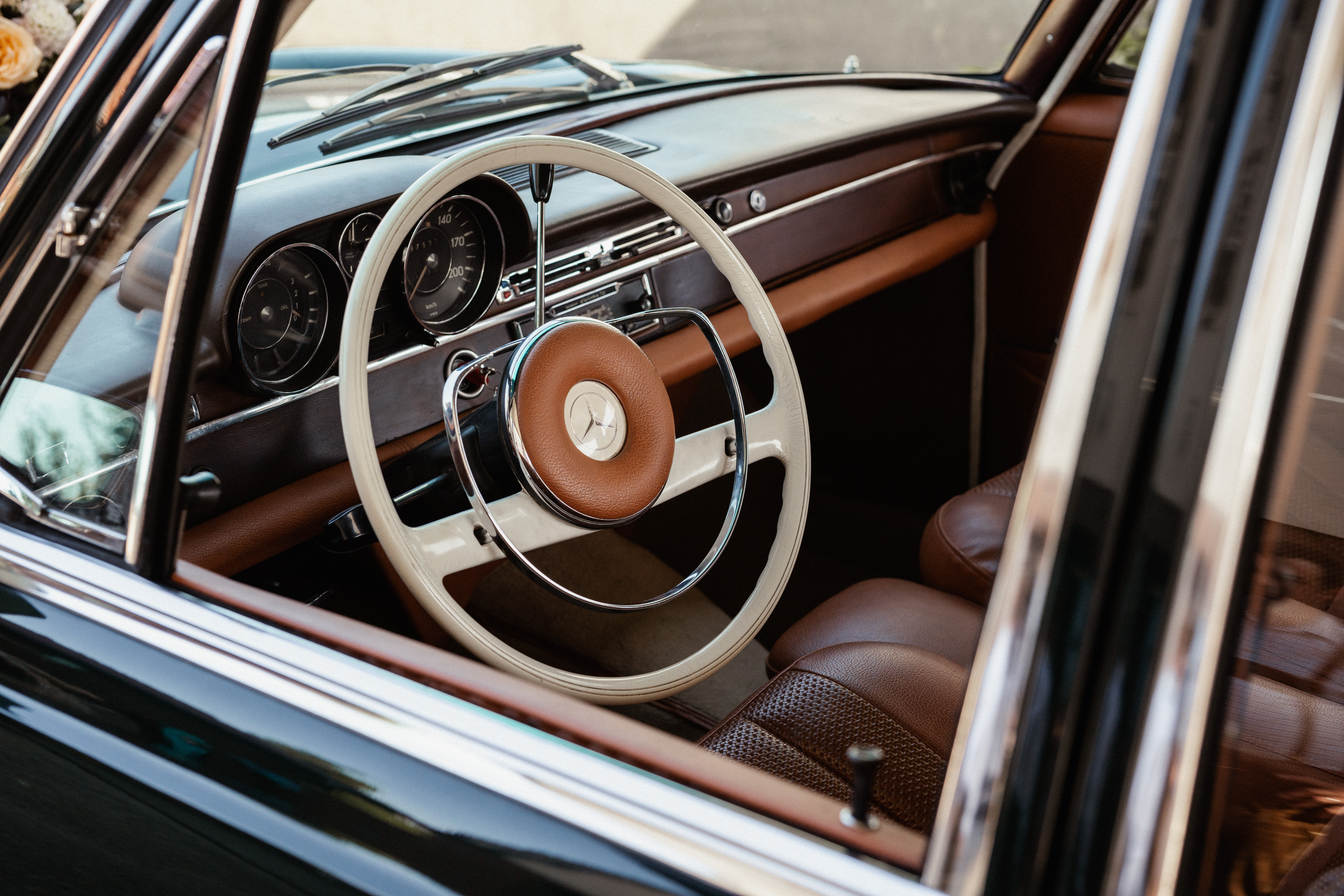 Hochzeitsauto-Vermietung - Art des Fahrzeugs: Oberklasse-Wagen - Österreich - Mercedes 250SE W108 (S-Klasse)