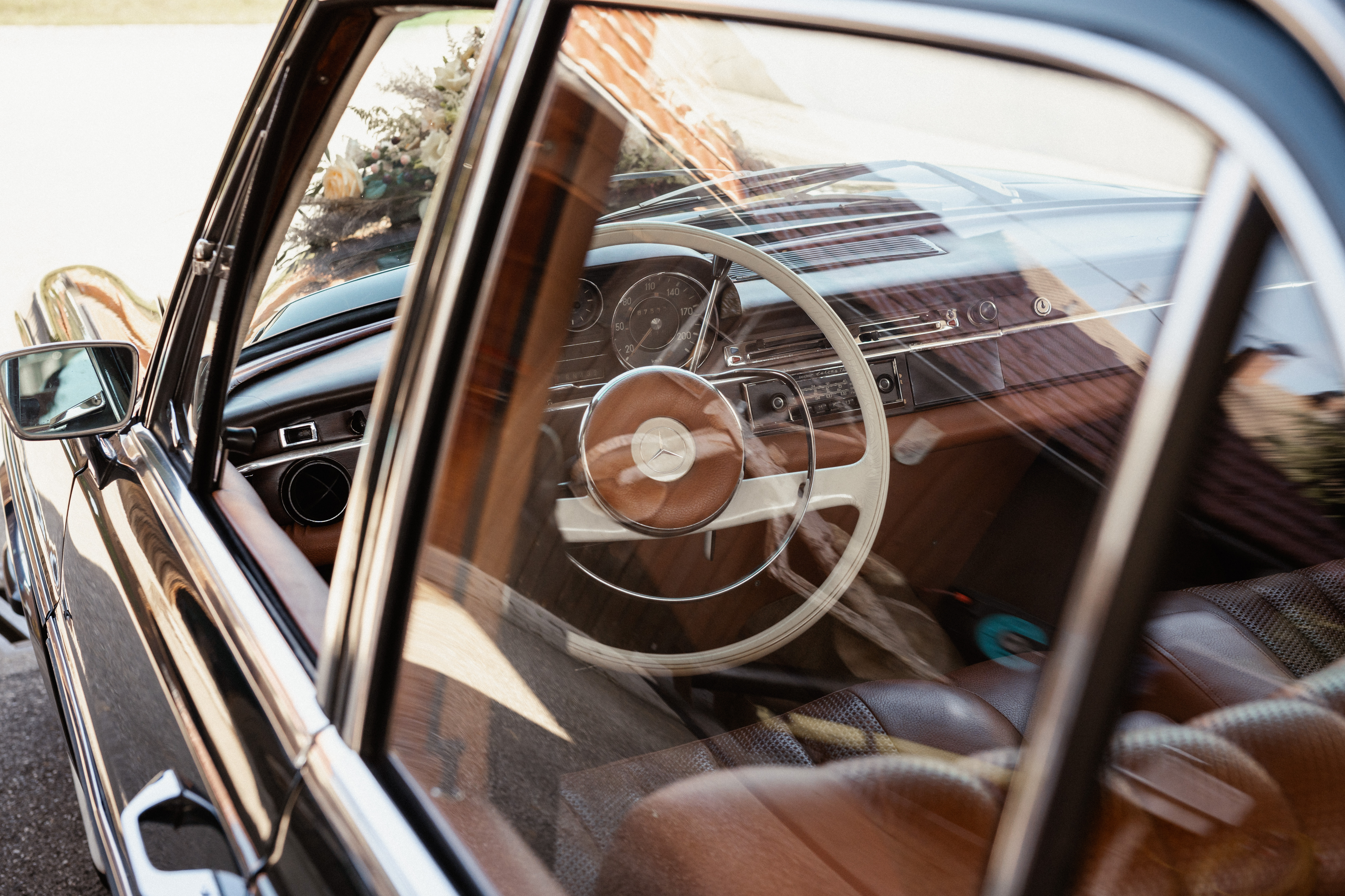 Hochzeitsauto-Vermietung - Art des Fahrzeugs: Oberklasse-Wagen - Österreich - Mercedes 250SE W108 (S-Klasse)