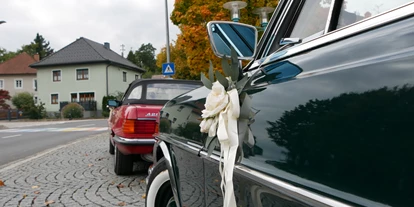 Hochzeitsauto-Vermietung - Marke: Mercedes Benz - Oberösterreich - Dekoration für Fahrer- und Beifahrerseite vorhanden, kann bei Bedarf von mir kommen - Mercedes 250SE W108 (S-Klasse)
