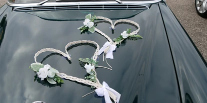 Hochzeitsauto-Vermietung - Marke: Mercedes Benz - Oberösterreich - Herzförmige Dekoration vorhanden, kann bei Bedarf von mir kommen - Mercedes 250SE W108 (S-Klasse)