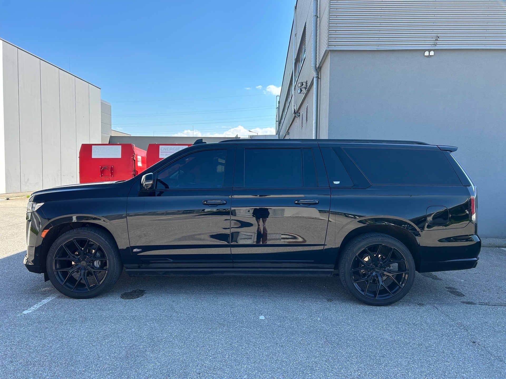 Hochzeitsauto-Vermietung - Art des Fahrzeugs: Oberklasse-Wagen - Österreich - Cadillac Escalade