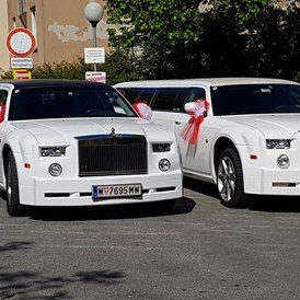 Hochzeitsauto: Hochzeitslimousine Stretchlimousine Chrysler - E&M Stretchlimousine mieten Wien