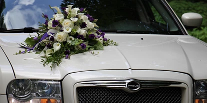 Hochzeitsauto-Vermietung - Einzugsgebiet: national - Wien-Stadt - Stretchlimousine Hochzeit Gesteck - Stretchlimousine Galaxy