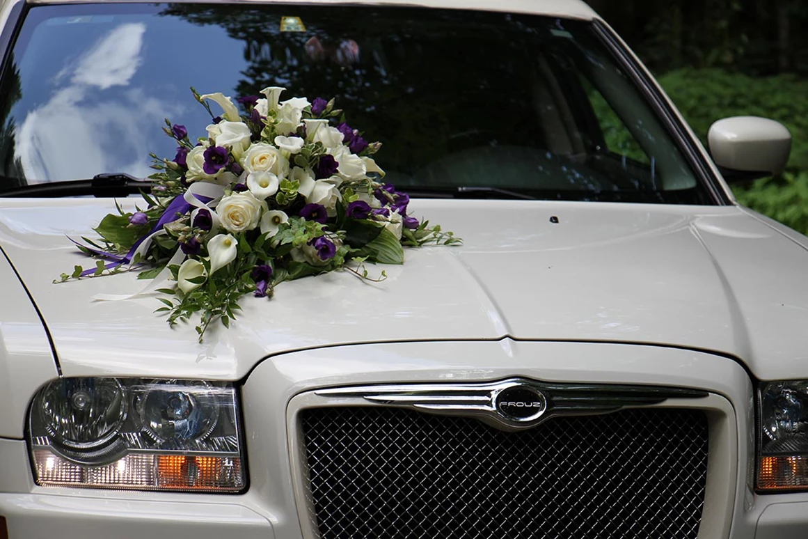 Hochzeitsauto: Stretchlimousine Hochzeit Gesteck - Stretchlimousine Galaxy