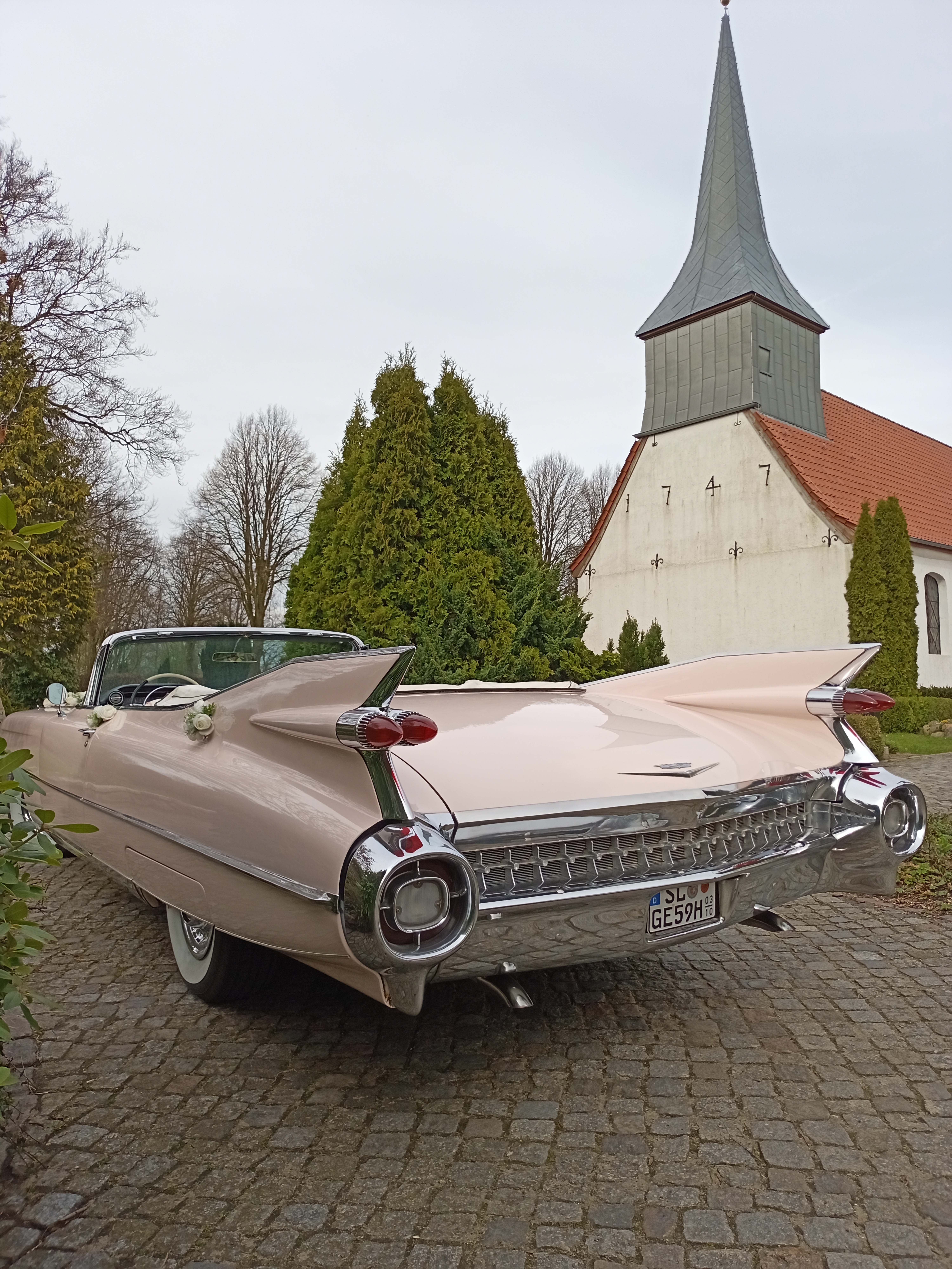 Hochzeitsauto-Vermietung - Farbe: Pink - Lindewitt - Traumhaftes Pink Cadillac 1959 Cabrio 