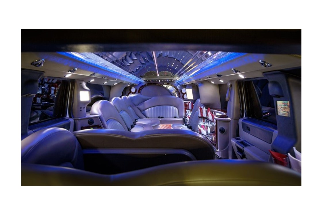 Hochzeitsauto: Luxus Hummer H2 Stretchlimousine