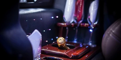 Hochzeitsauto-Vermietung - Chauffeur: nur mit Chauffeur - Gelsenkirchen - Luxus Hummer H2 Stretchlimousine